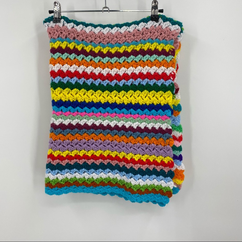 Vintage Hand Made Colorful Crochet Knit Baby Blanket - Picture 4 of 4